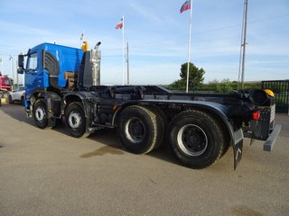 Volvo FM 400--CAMIONES CON GANCHO