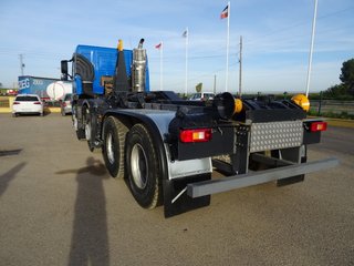 Volvo FM 400--CAMIONES CON GANCHO