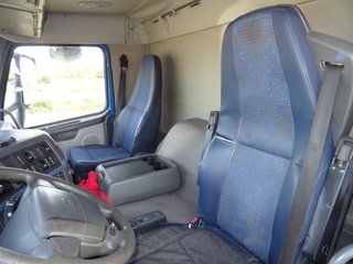 Volvo FM 400--CAMIONES CON GANCHO