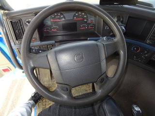 Volvo FM 400--CAMIONES CON GANCHO