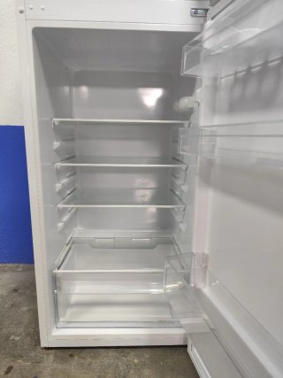 Frigorífico blanco 1.45m alto