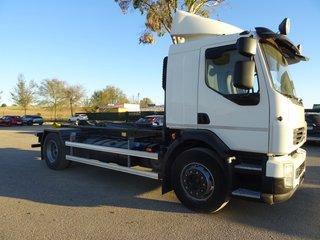 Volvo FL 240--CAMIONES CON GANCHO