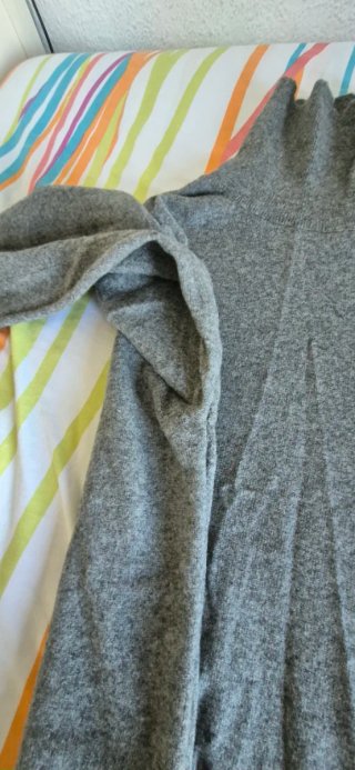 Jersey Zara cuello alto gris