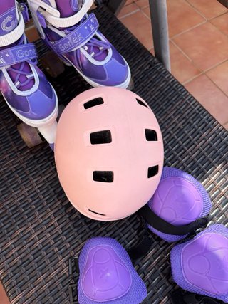 Patines Morados y Protectores