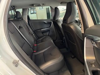 Volvo XC60 D4 Summum Auto 140 kW (190 CV)
