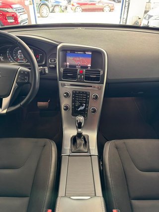 Volvo XC60 D4 Summum Auto 140 kW (190 CV)