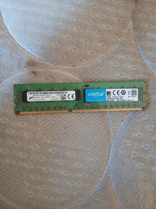 2x Crucial 8GB DDR3 ECC RAM Modules