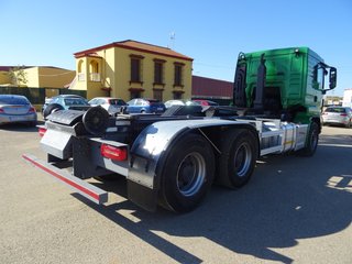 MAN TGS 26 480--CAMIONES CON GANCHO
