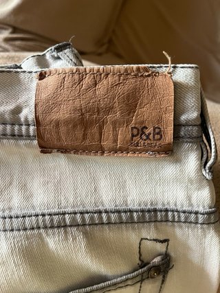 Pantalón corto Pull&Bear gris degradado