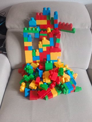 Mega Bloks: Más de 100 bloques de construcción