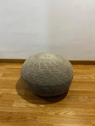 Mesa Cesto IKEA KAVISTBRO + Puff SANDARED