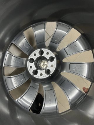 Llantas Infiniti QX70 21