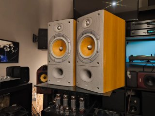 Altavoces Bowers & Wilkins 602 S3 Marrón/Gris