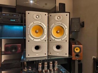 Altavoces Bowers & Wilkins 602 S3 Marrón/Gris