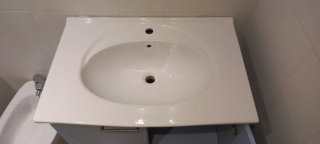Mueble lavabo con lavamanos integrado