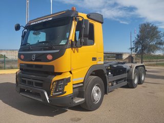 Volvo FM 420--CAMIONES CON GANCHO