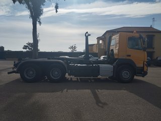 Volvo FM 420--CAMIONES CON GANCHO