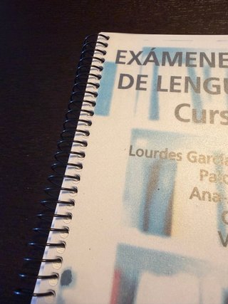 Exámenes comentados de lengua castellana - UNED