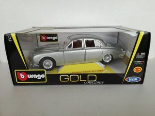 1/18 MODELLO JAGUAR MARK II DEL 1959 GRIGIO BURAGO
