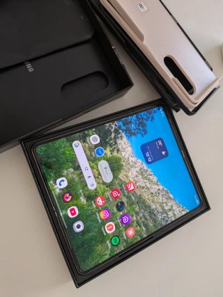 Samsung Galaxy Z Fold 4 256GB Beige/Plata