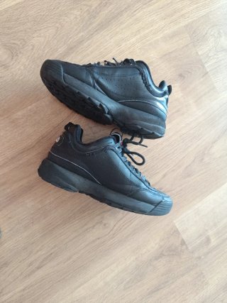Zapatillas Fila Negras