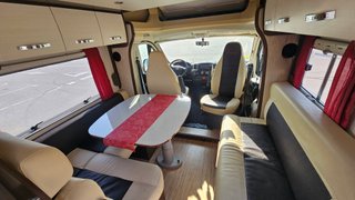 AUTOCARAVANA BENIMAR MILEO 200