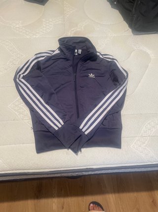 Chaqueta Adidas Azul y Blanca Talla S. Cortita