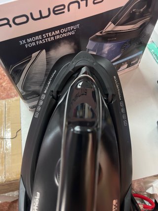 Rowenta Turbosteam Centro de Planchado