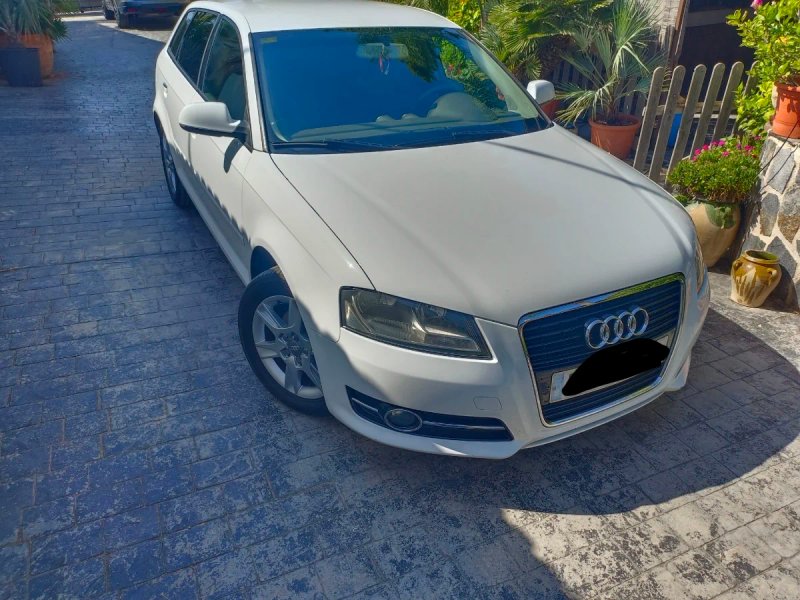 Audi A3 2010 - foto 1