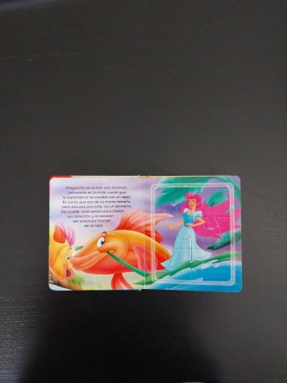 Regalo Pulgarcita. Libro puzle