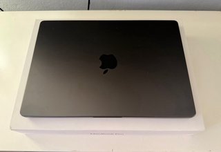 MacBook Pro 14’ M5 2026 16RAM 1TB