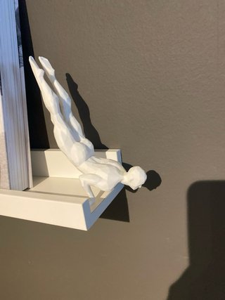 Figura de equilibrio moderna