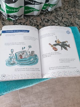 Los 700 chistes más divertidos del universo