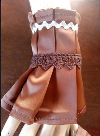 Polsini Steampunk Marroni con Pizzo Bianco