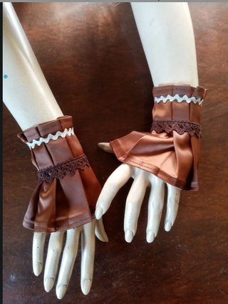 Polsini Steampunk Marroni con Pizzo Bianco