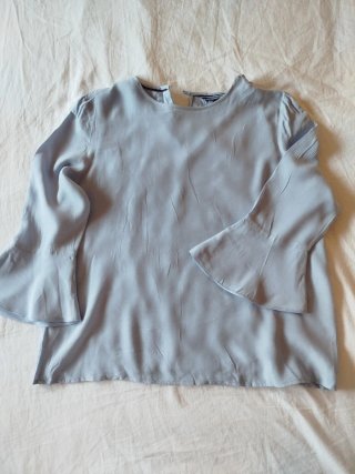 Blusa Tommy Hilfiger Gris Manga Campana