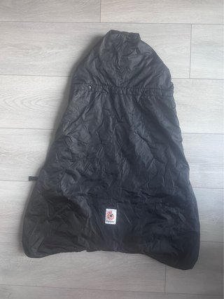 Mochila Ergobaby Adapt + Funda abrigo all weather