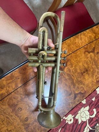 Trompeta Selmer Lightweight L990