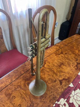 Trompeta Selmer Lightweight L990