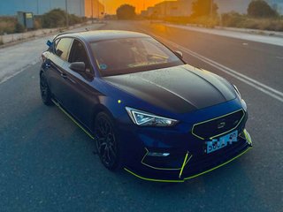 SEAT leon