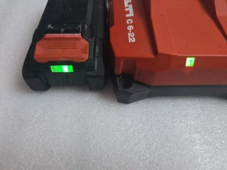 CARGADOR HILTI NURON Y 3 BATERIAS HILTI NURON 4A