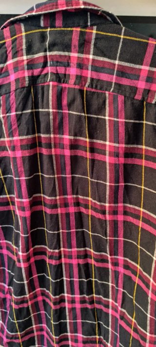 Camisa Pull&Bear cuadros rosa y negro Talla L