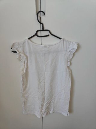Camiseta blanca bordada volantes