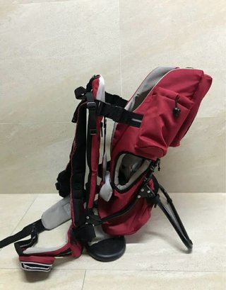 Mochila Portabebés Montaña Brevi Rocky Roja