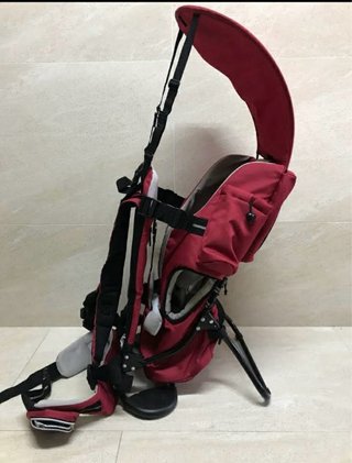 Mochila Portabebés Montaña Brevi Rocky Roja