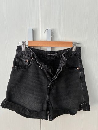 Pantalones vaqueros cortos Stradivarius negros