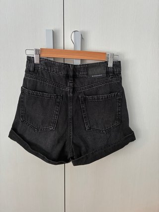 Pantalones vaqueros cortos Stradivarius negros