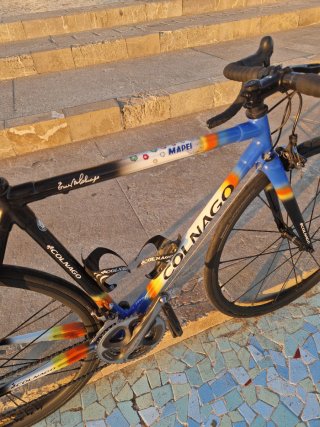 Bicicleta de carretera Colnago mapei