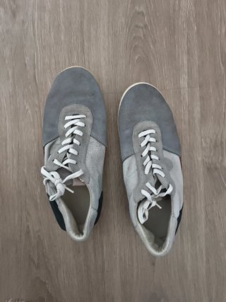 Zapatillas Pompeii grises y verdes