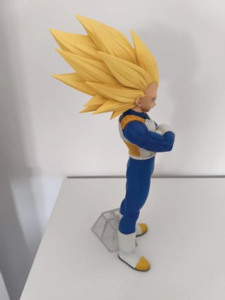 Figura original Vegeta SSJ3 Daima Masterlise